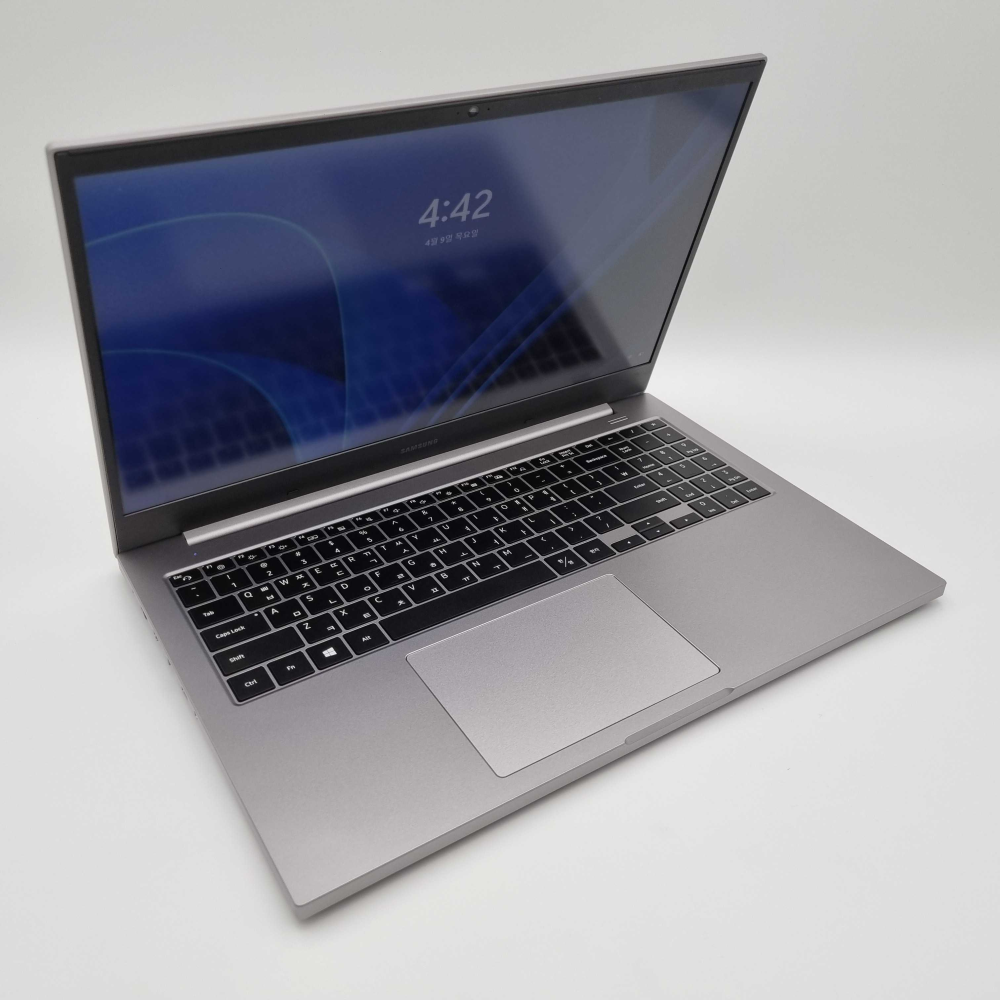 리퍼비시 삼성 i7 10TH CPU RAM 16GB 15.6인치 리퍼 노트북