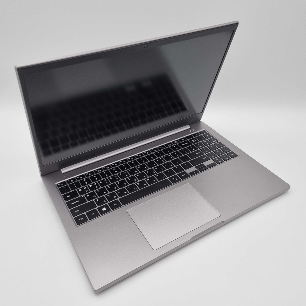 리퍼비시 삼성 i7 10TH CPU RAM 16GB 15.6인치 리퍼 노트북