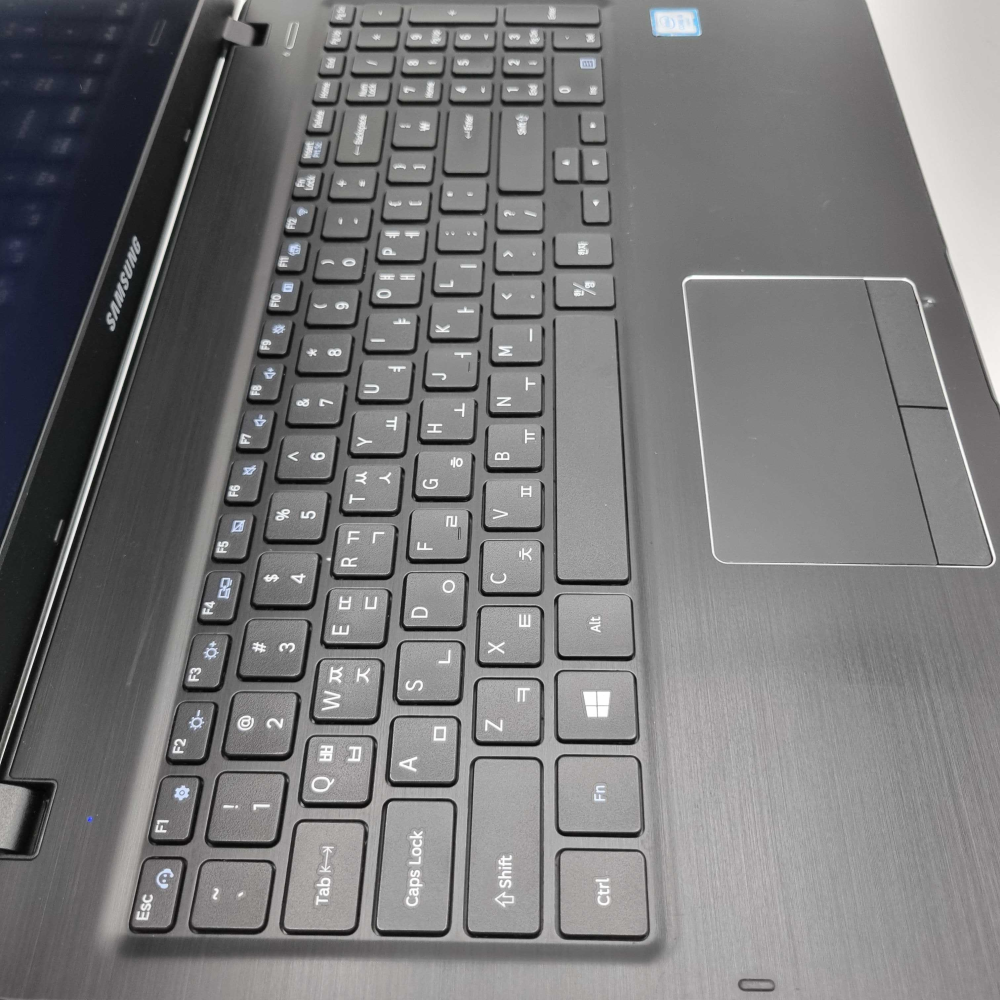 리퍼비시 삼성 i5 CPU RAM 16GB 756GB 15.6인치 리퍼 노트북