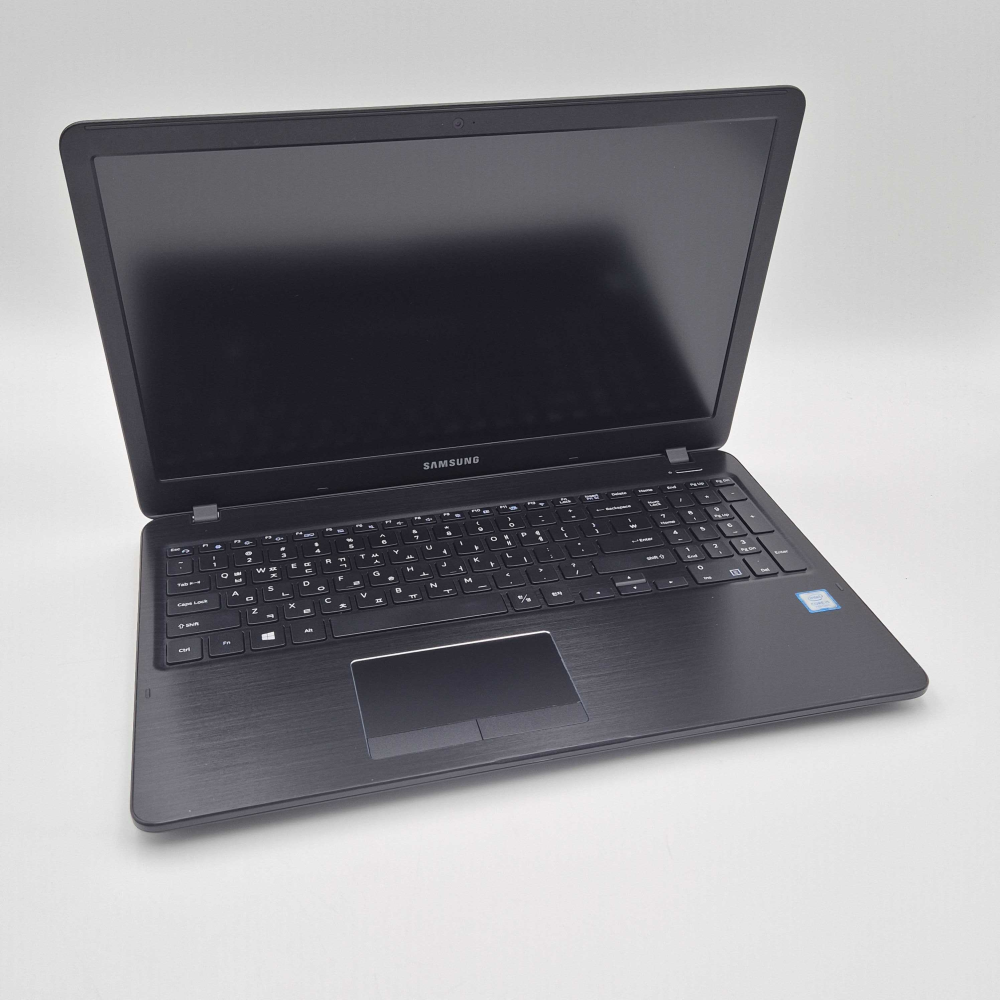 리퍼비시 삼성 i5 7TH RAM 16GB 756GB 15.6인치 리퍼 노트북