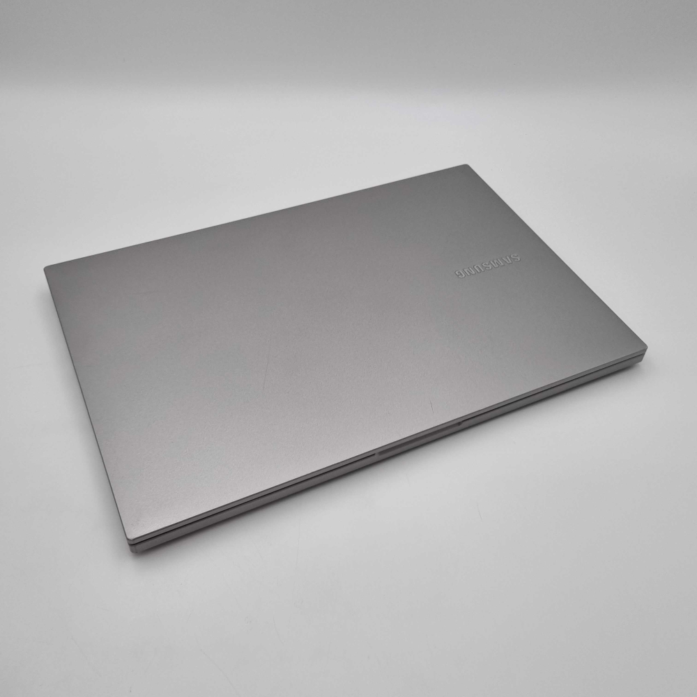 리퍼비시 삼성 i7 10TH RAM 16GB GeForce 756GB 15.6인치 리퍼 노트북