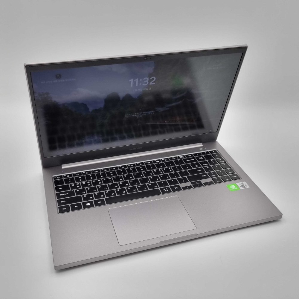 [9월21일하루파격특가]리퍼비시 삼성 i7 10TH RAM 16GB GeForce 756GB 15.6인치 리퍼 노트북