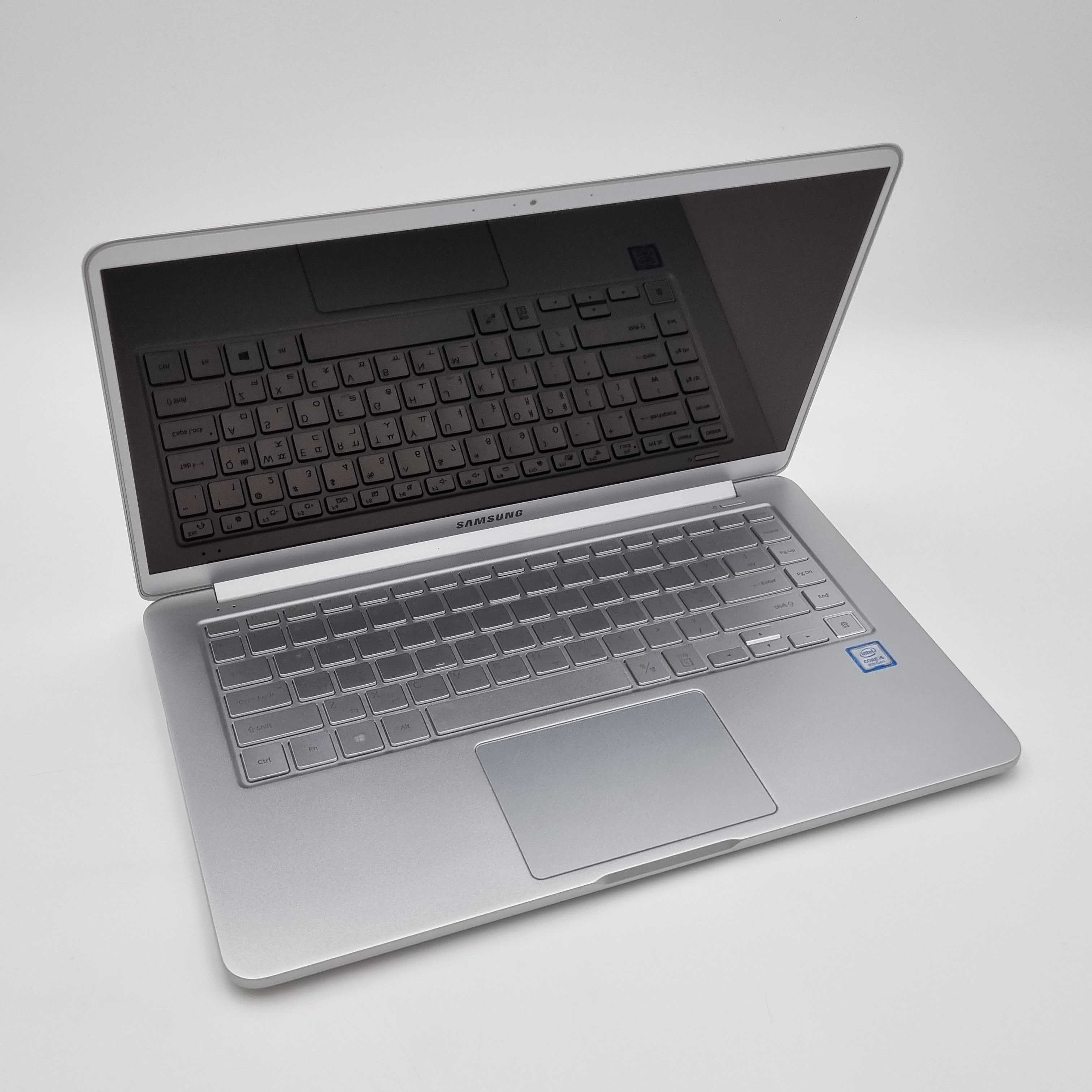 삼성 노트북 i7/i5 CPU 인텔 UHD 그래픽 15인치 슬림형 가벼운 리퍼 노트북