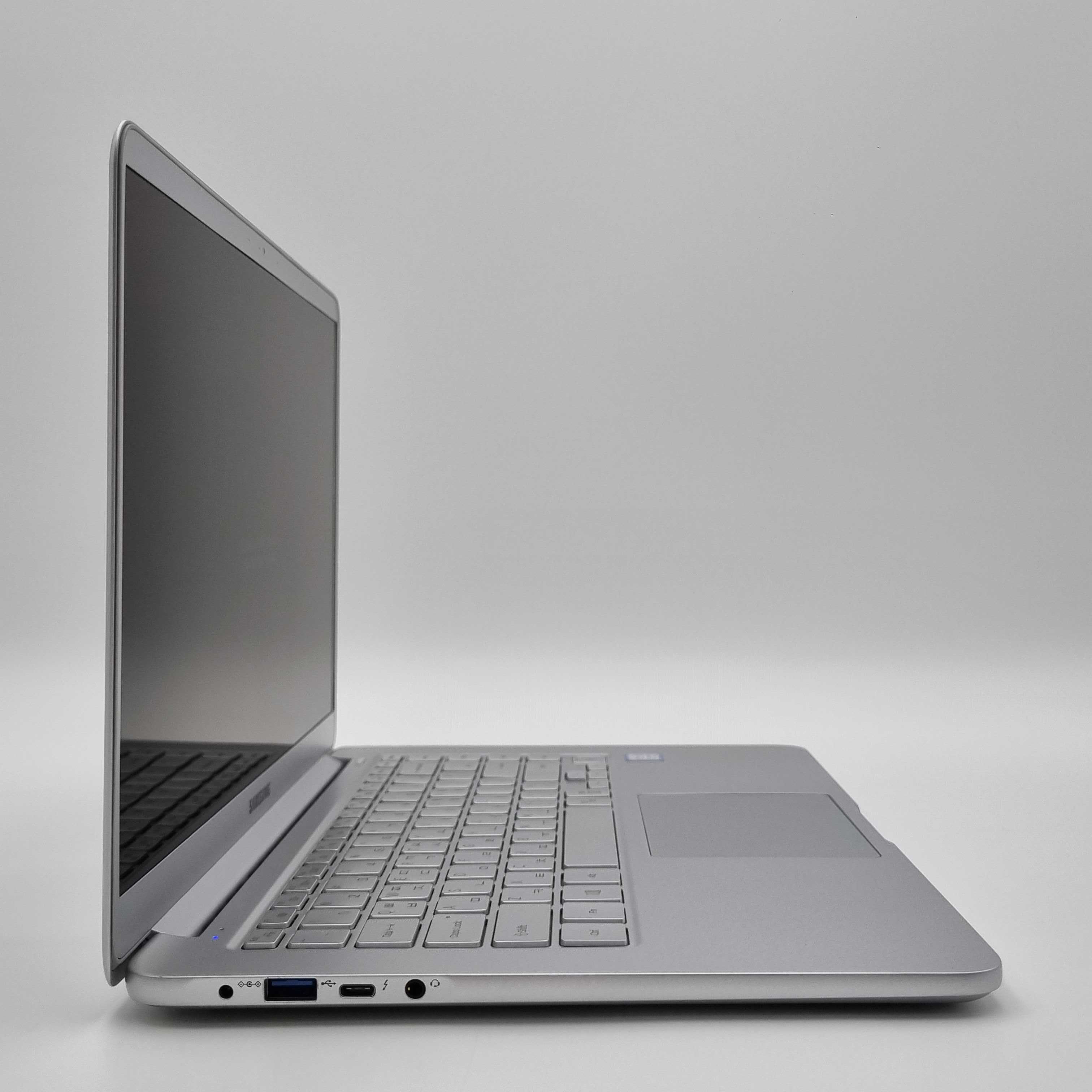 삼성 노트북 i7/i5 CPU 인텔 UHD 그래픽 15인치 슬림형 가벼운 리퍼 노트북
