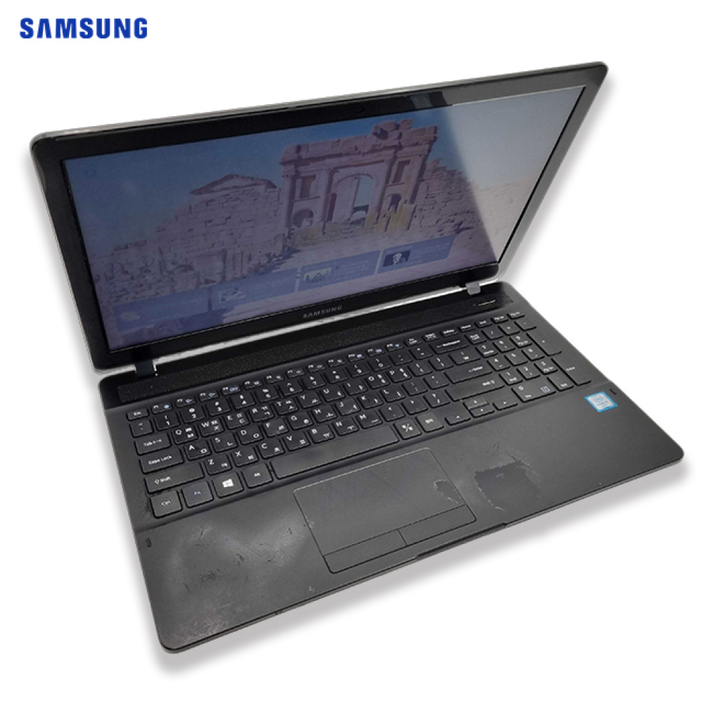 리퍼비시 삼성 i5 HQ CPU RAM 16GB 1.1TB 15.6인치 고사양 리퍼 노트북