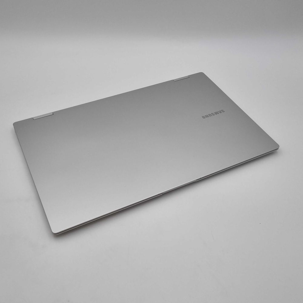 [갤럭시북풀박스패키지]리퍼비시 삼성 갤럭시북 360 i5 11TH RAM 16GB 15.6인치 터치스크린 리퍼 노트북