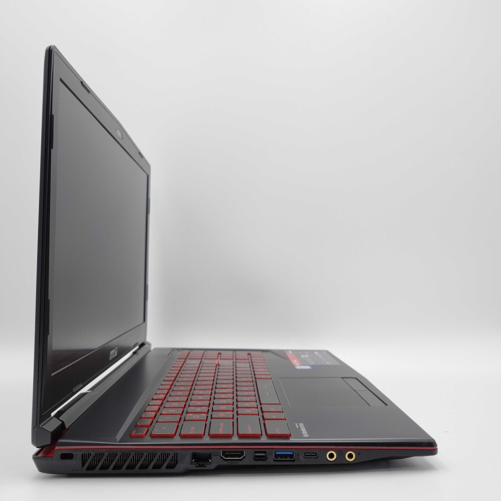리퍼비시 MSI i5 8TH RAM 16GB GTX 1050 1.2TB 15.6인치 게이밍 리퍼 노트북