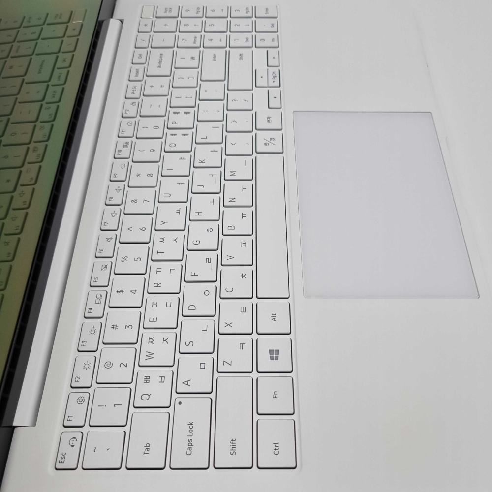 리퍼비시 삼성 갤럭시북 i7 11TH RAM 16GB Iris Xe 15.6인치 리퍼 노트북