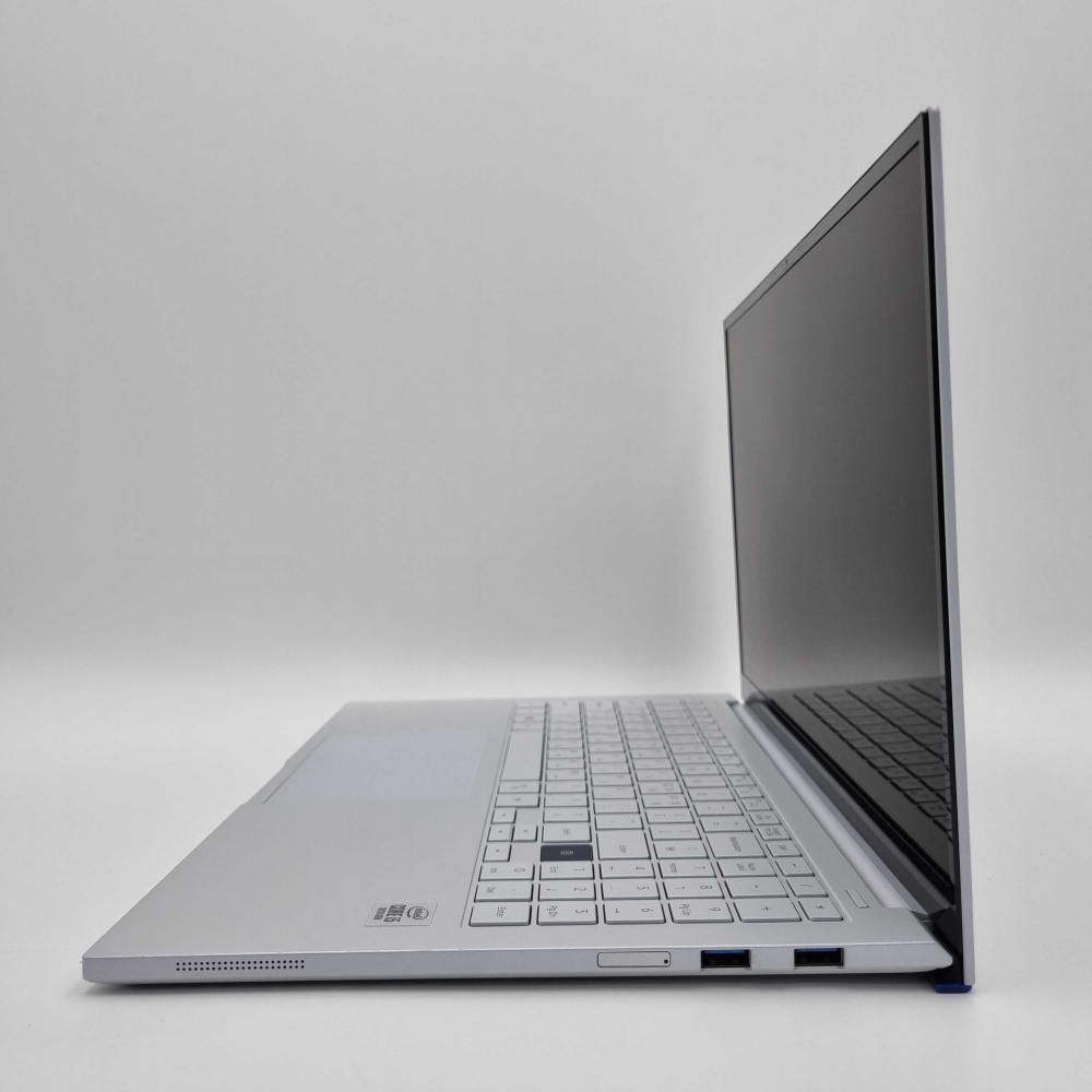 삼성 갤럭시북 i5 10TH RAM 16GB 15.6인치 리퍼 노트북
