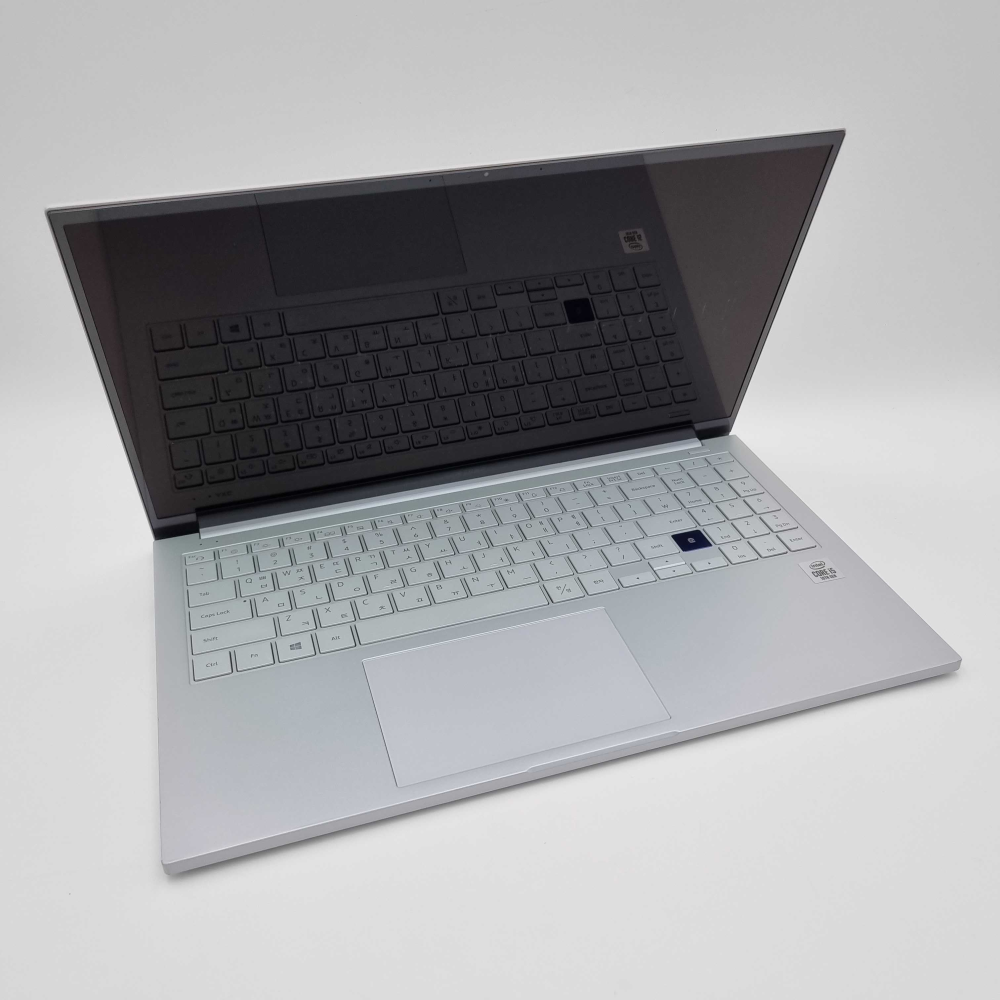 삼성 갤럭시북 i5 10TH RAM 16GB 15.6인치 리퍼 노트북