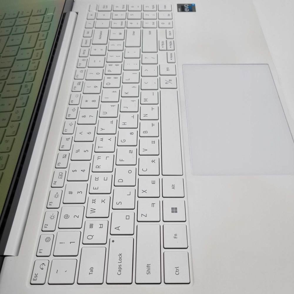 [파격특가]삼성 갤럭시북2 프로 i5 12TH RAM 16GB 15.6인치 리퍼 노트북