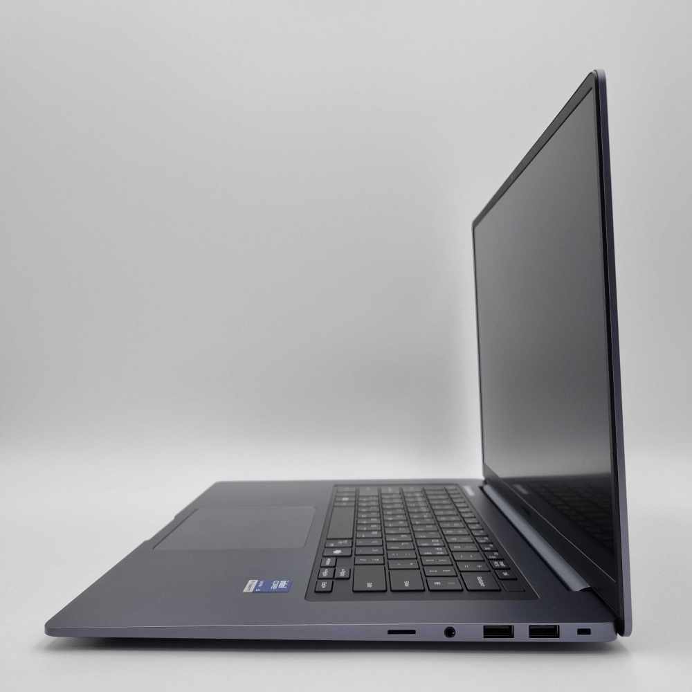 삼성 갤럭시북6 Ultra5 RAM 16GB 16인치 리퍼 노트북