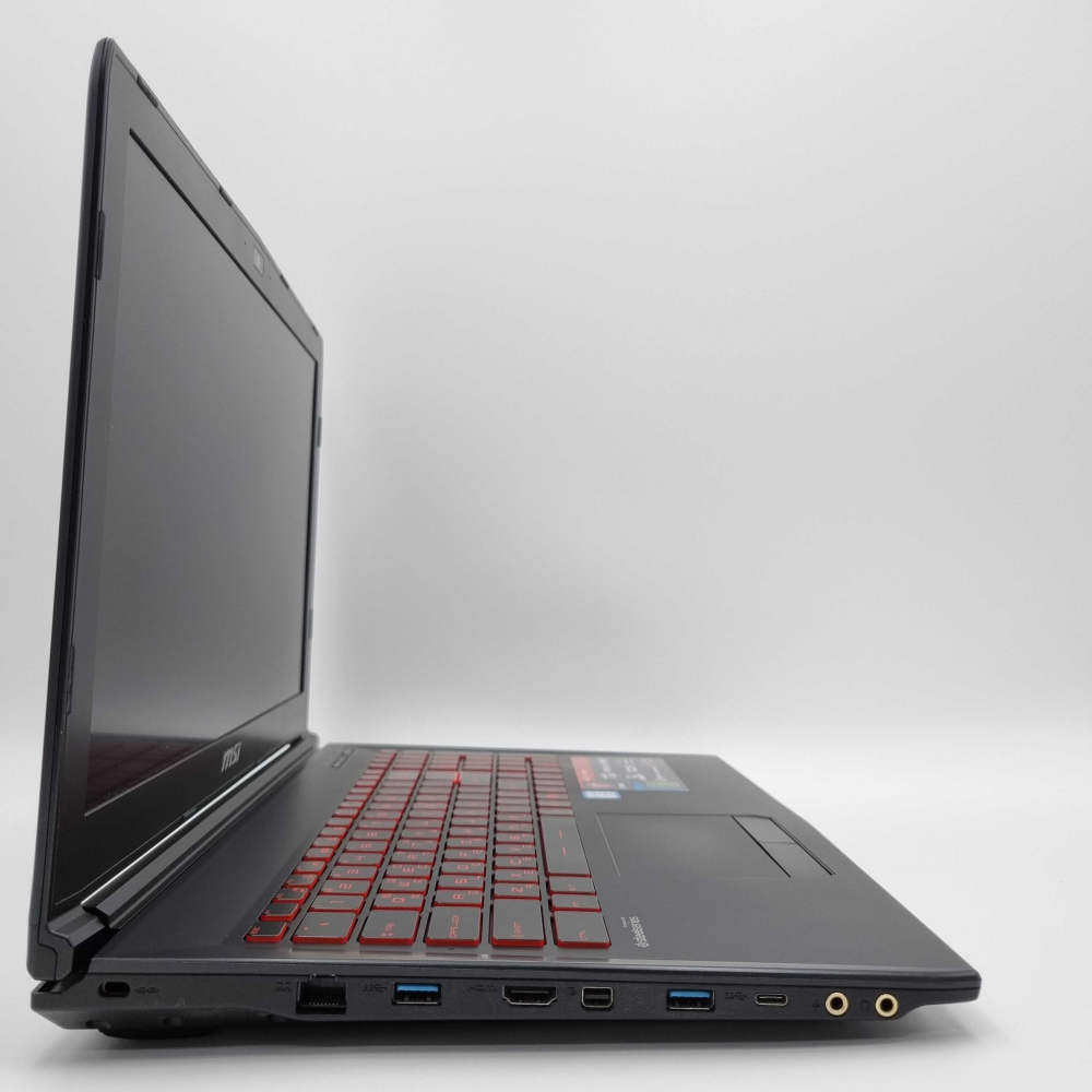 MSI i5 HQ RAM 16GB GTX 1050 1.2TB 15.6인치 게이밍 리퍼 노트북