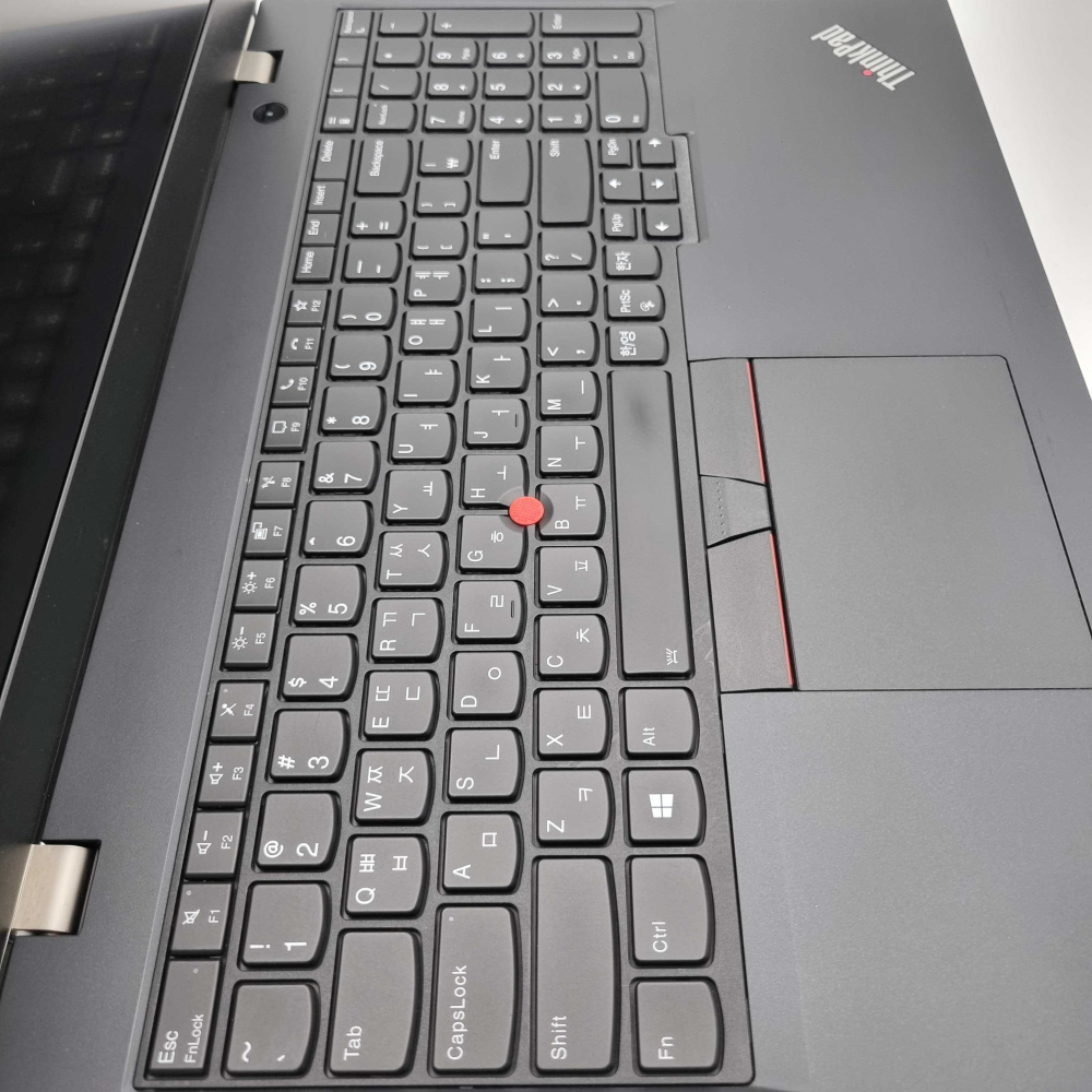 레노버 씽크패드 i7 11TH RAM 16GB Iris Xe SSD 512GB 15.6인치 리퍼 노트북