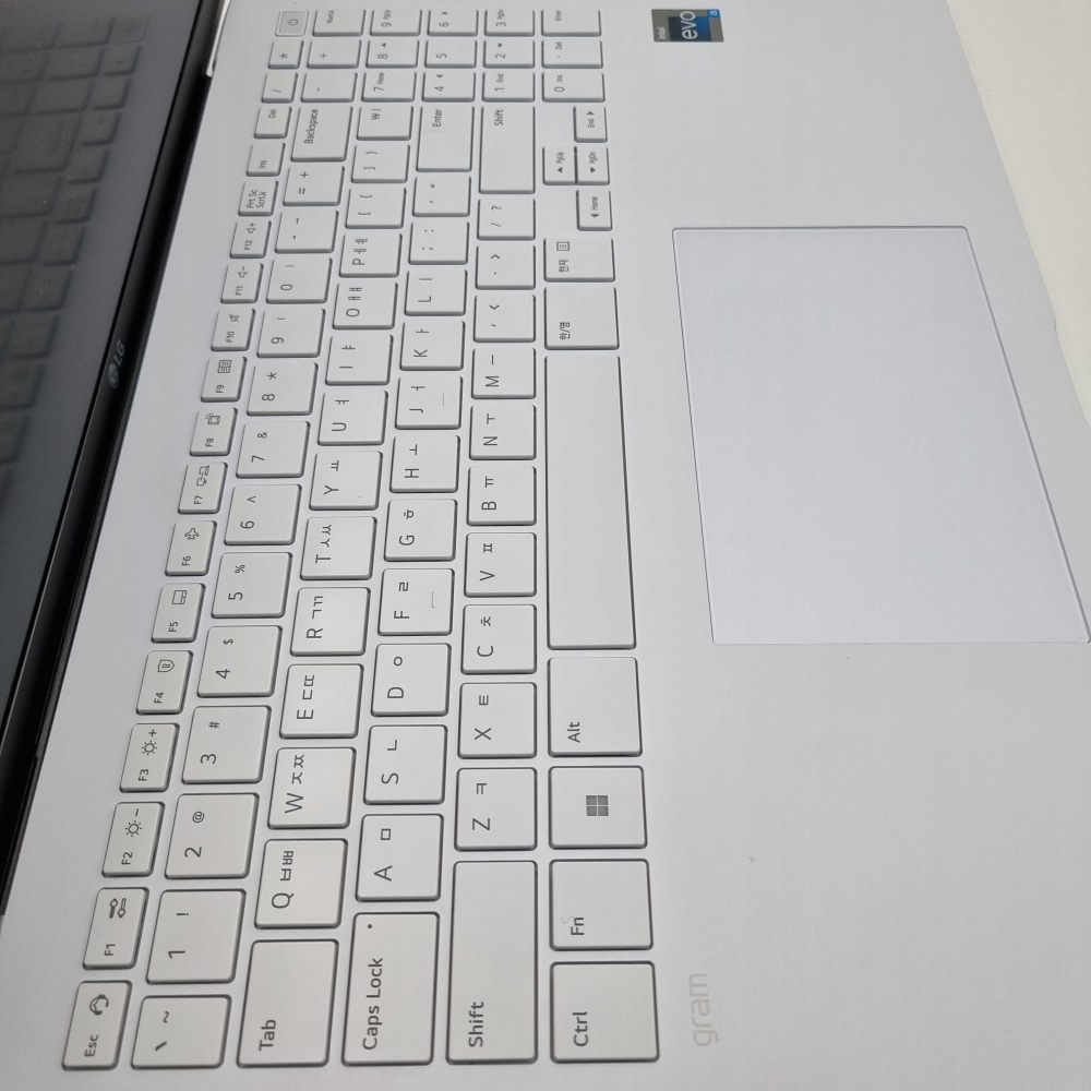 LG 16인치 그램 i5 13TH RAM 16GB 가벼운 리퍼 노트북