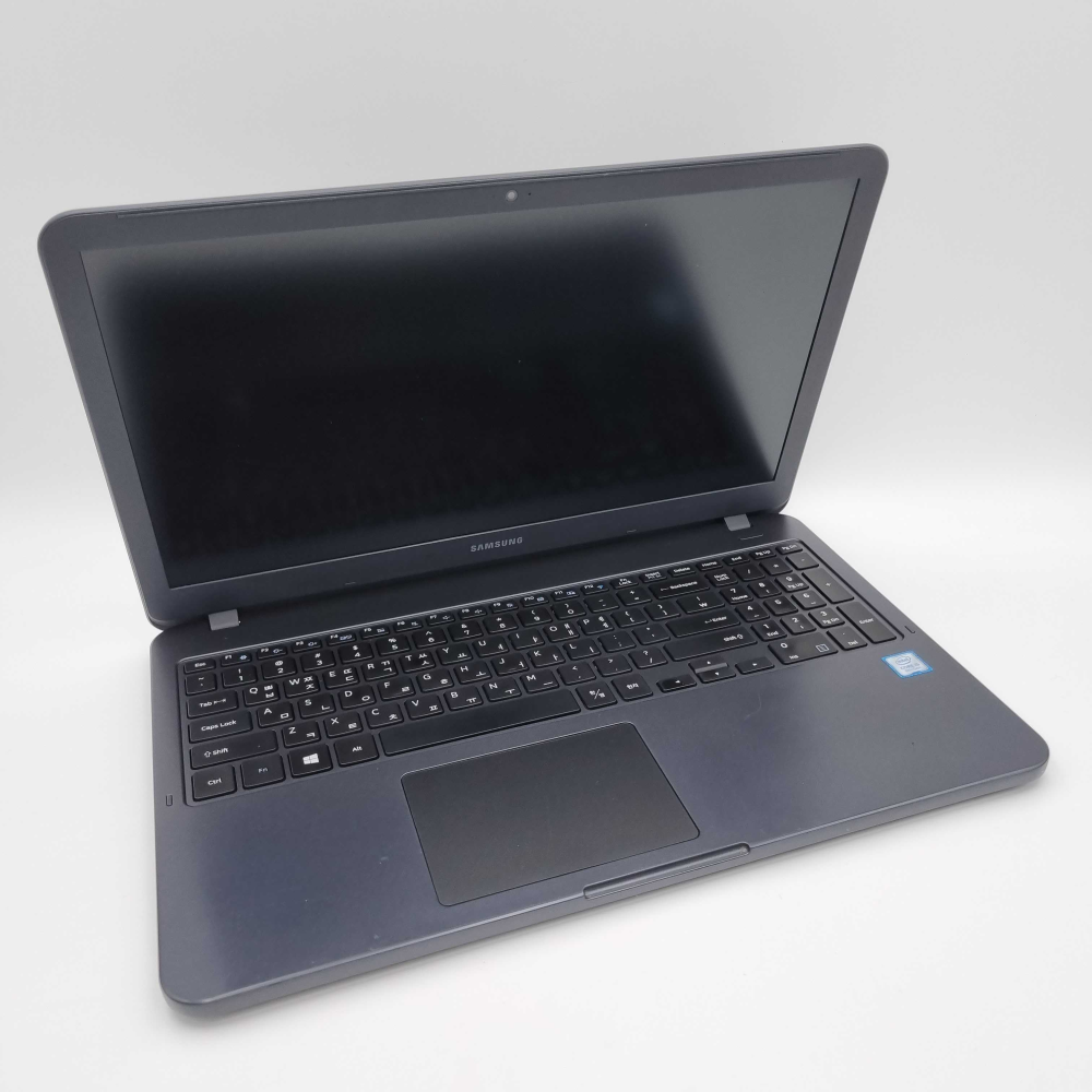 [파격특가]삼성 울트라 i5 8TH RAM 16GB 756GB 15.6인치 리퍼 노트북