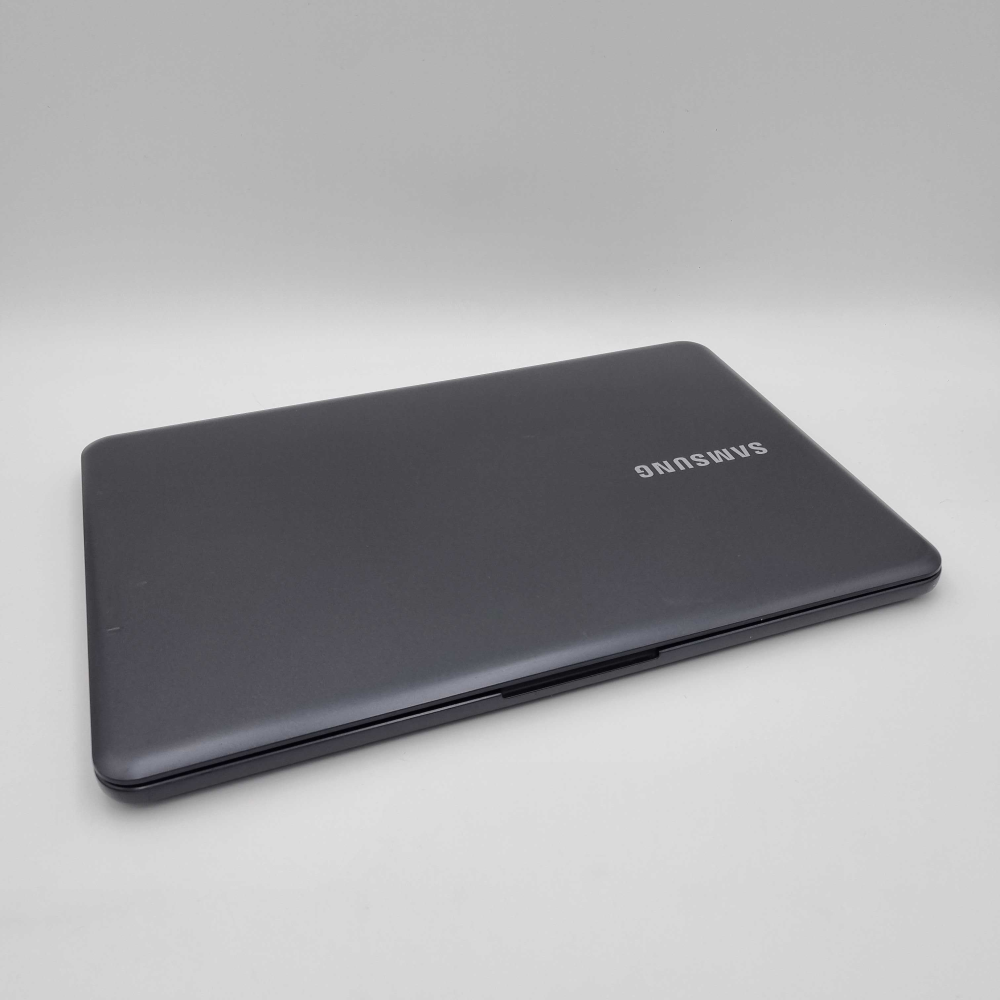 [파격특가]삼성 울트라 i5 8TH RAM 16GB 756GB 15.6인치 리퍼 노트북