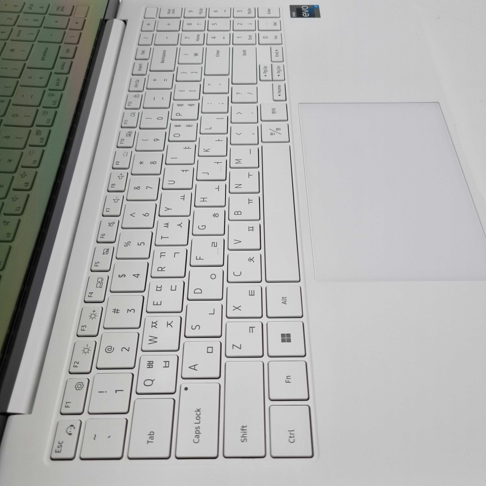 리퍼비시 삼성 갤럭시북2 프로 i7 12TH RAM 16GB 15.6인치 리퍼 노트북