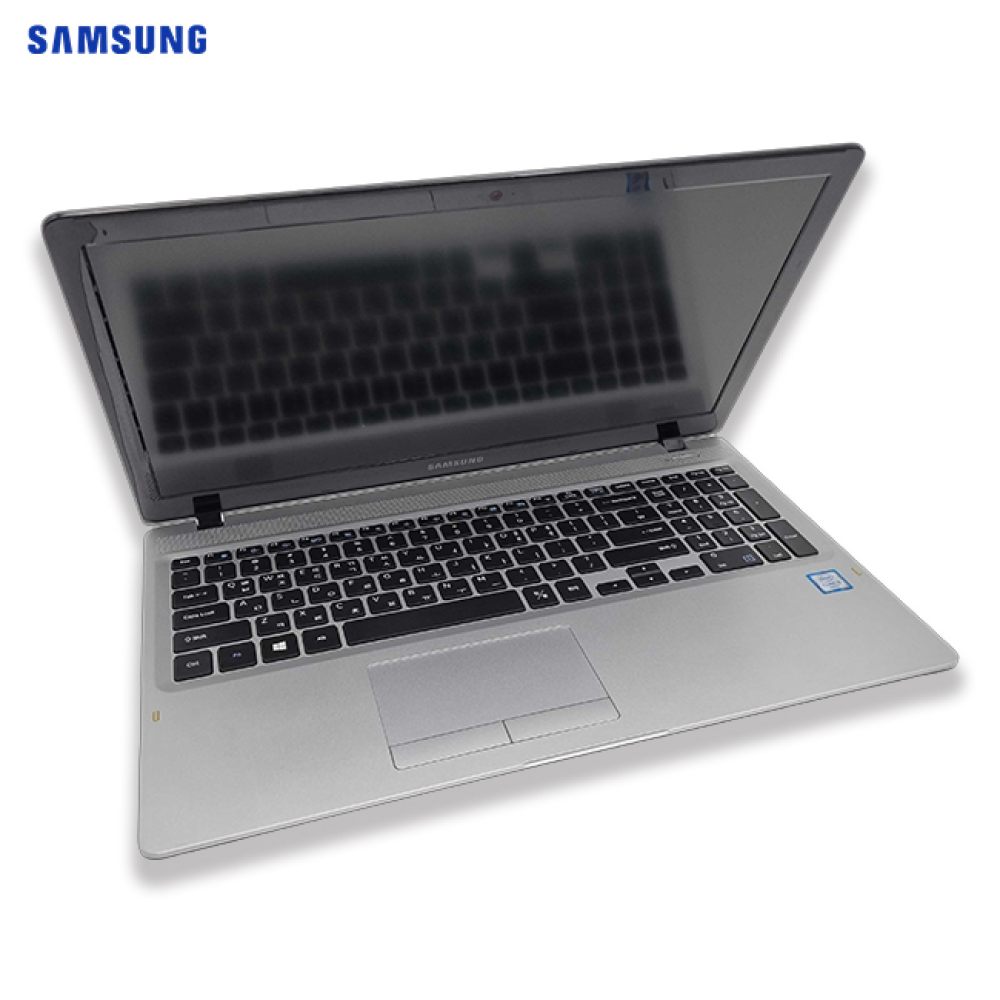 삼성 블랙실버 i5 CPU 756GB 15.6인치 리퍼 노트북