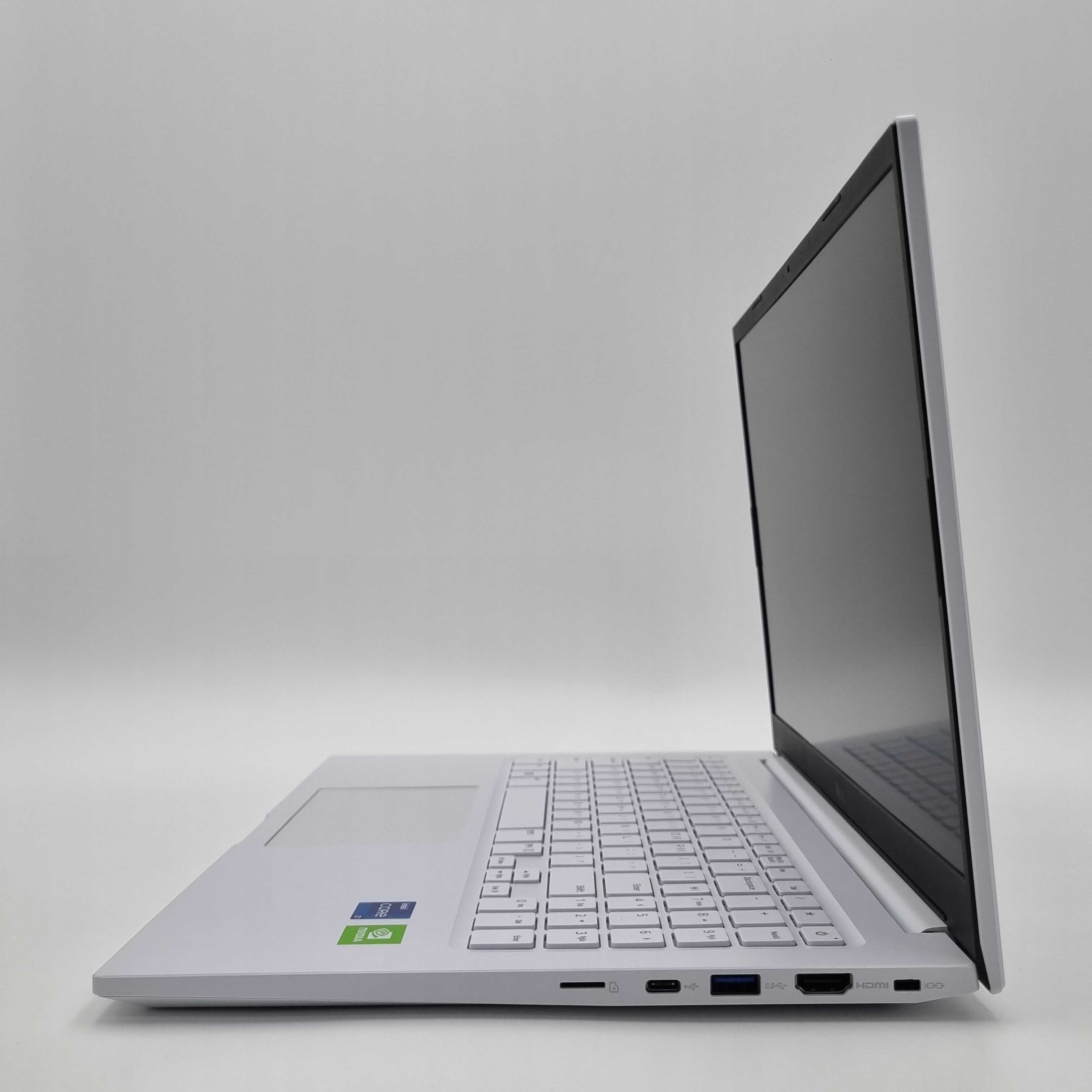 리퍼비시 LG 울트라 i7 12TH RAM 16GB GeForce 그래픽 756GB 대용량 WIN11 PRO 리퍼 노트북