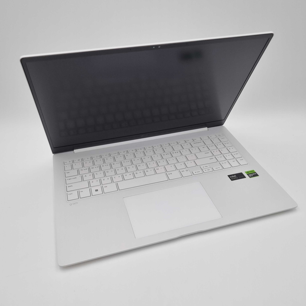 LG 16인치 그램 Ultra7 RAM 32GB RTX 3050 가벼운 하이엔드 리퍼 노트북