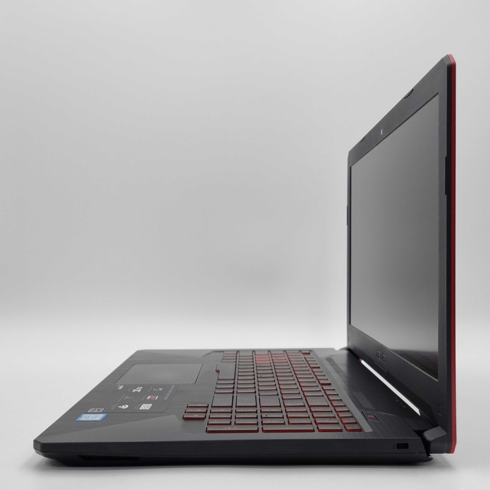 ASUS TUF i5 8TH RAM 16GB GTX 1050 1.2TB 15.6인치 게이밍 리퍼 노트북