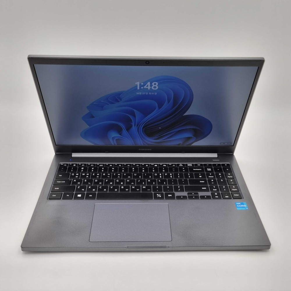 삼성 울트라 그레이 Intel 11TH RAM 16GB 15.6인치 리퍼 노트북