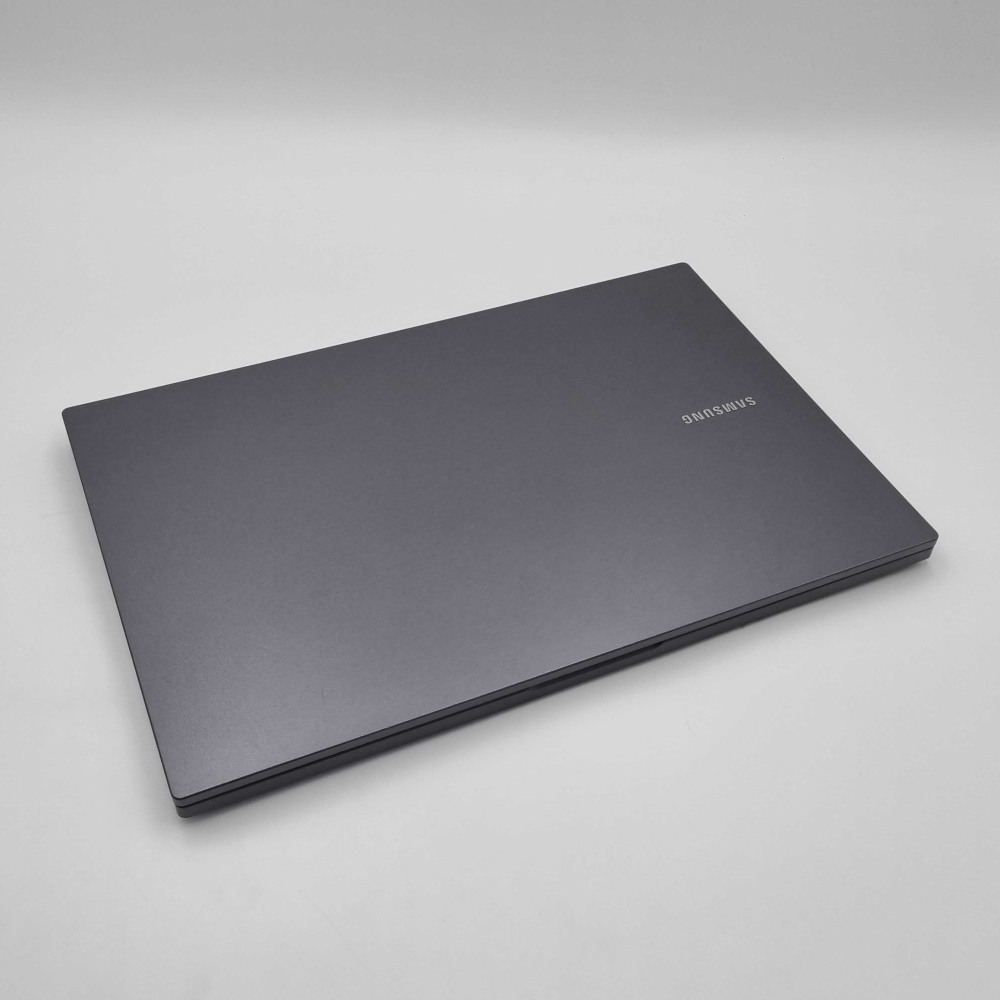 삼성 울트라 그레이 Intel 11TH RAM 16GB 15.6인치 리퍼 노트북