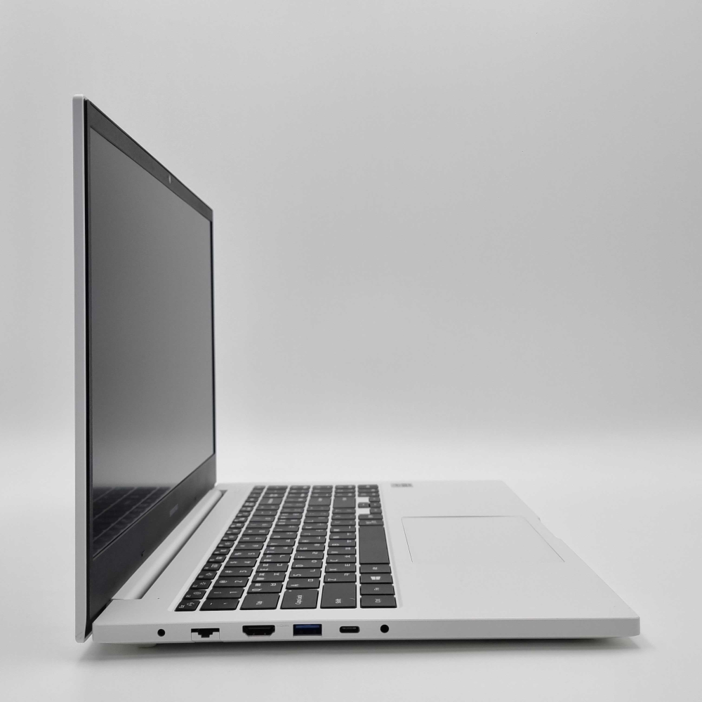 [파격특가]삼성 울트라 화이트 Intel 10TH RAM 16GB 15.6인치 리퍼 노트북