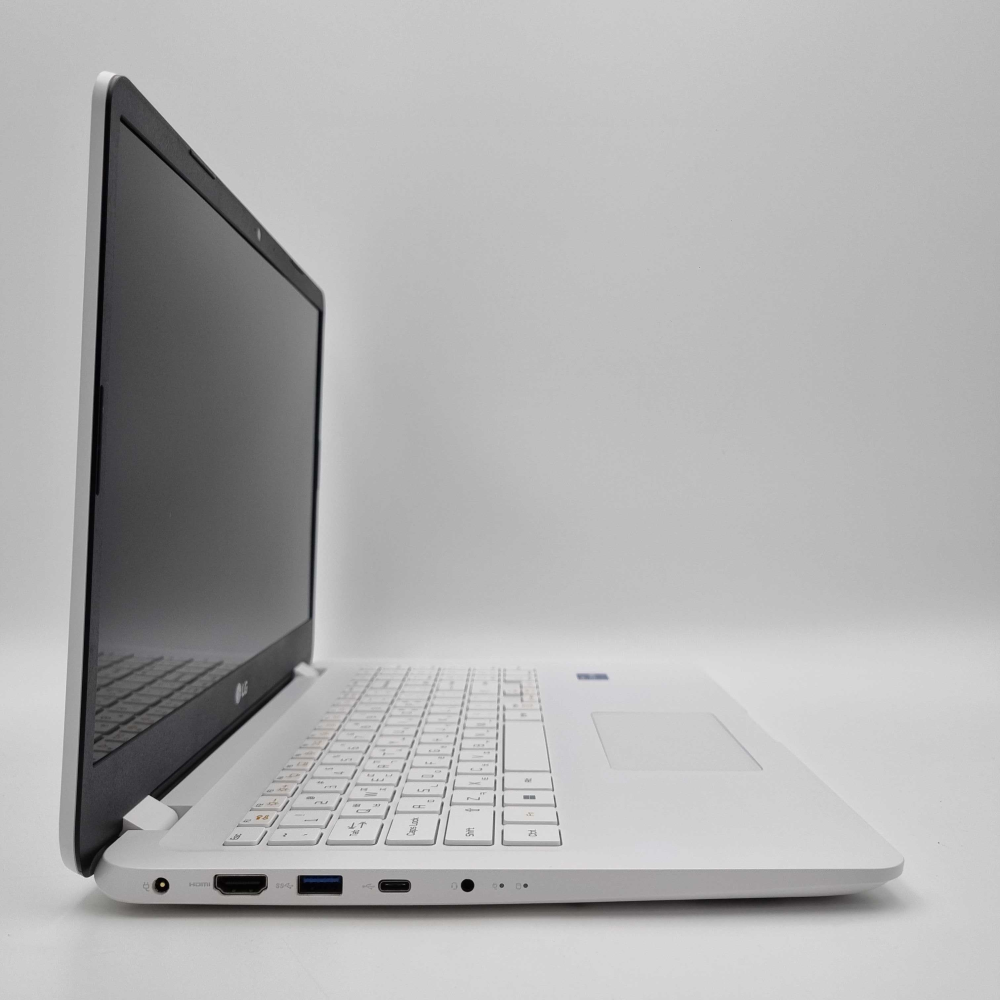 LG 울트라 화이트 i7 11TH RAM 16GB 15.6인치 리퍼 노트북