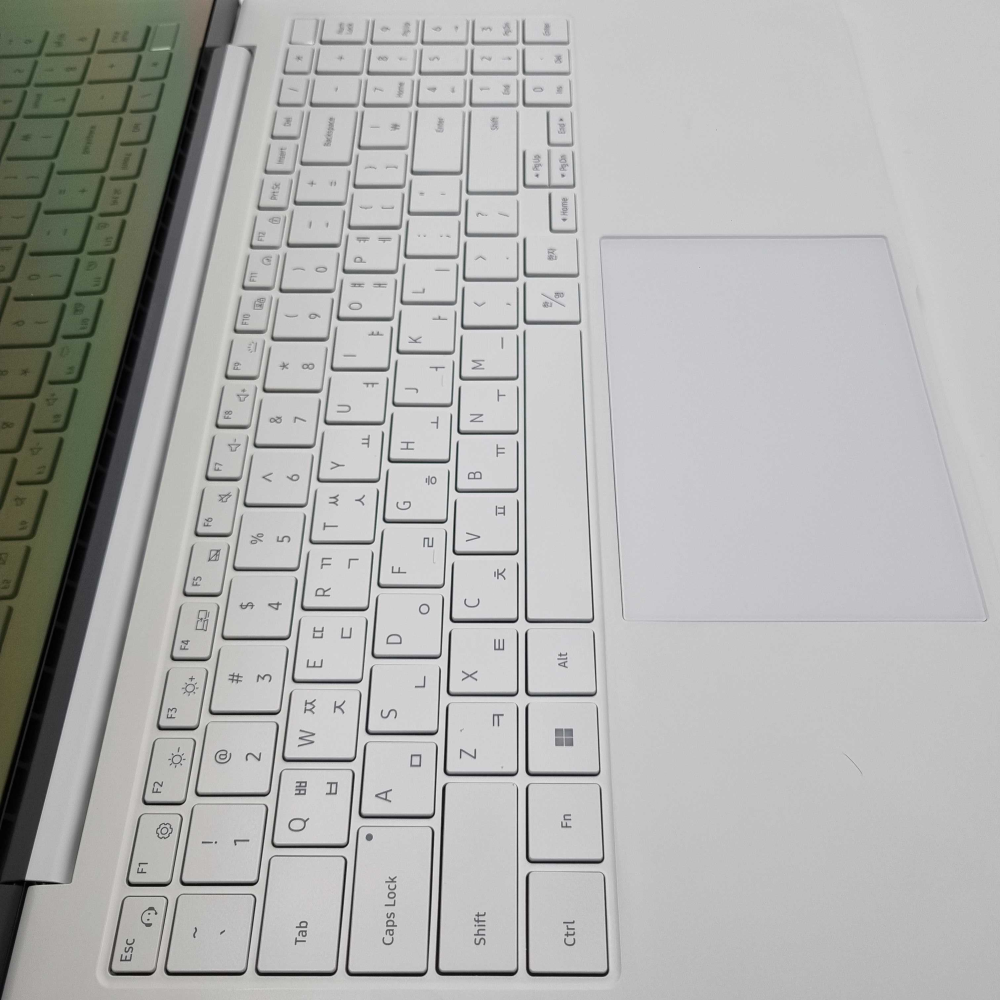 삼성 갤럭시북 프로 i5 11TH RAM 16GB SSD 512GB 15.6인치 리퍼 노트북