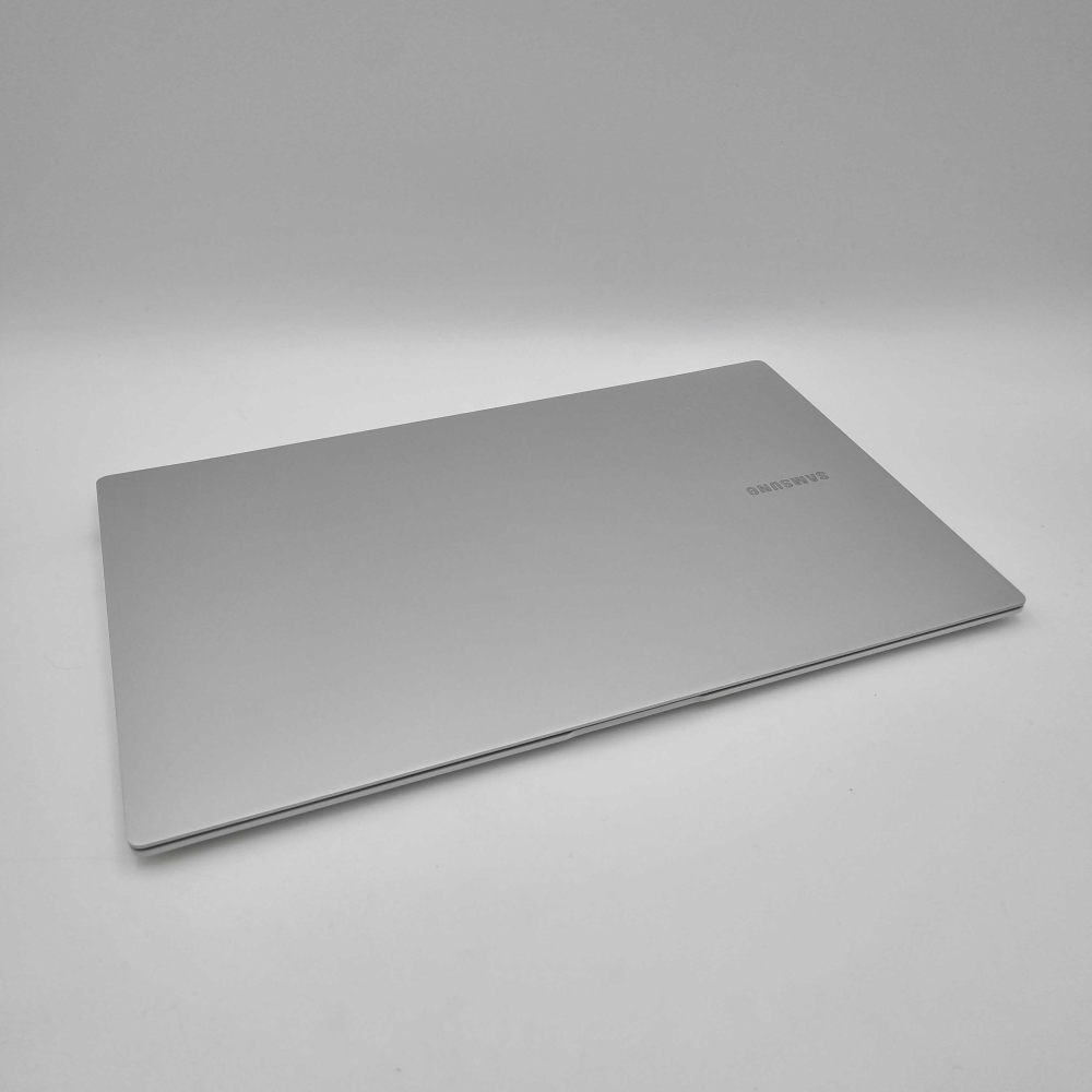 삼성 갤럭시북 프로 i5 11TH RAM 16GB SSD 512GB 15.6인치 리퍼 노트북