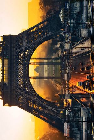 Paris: Eiffel Sunrise