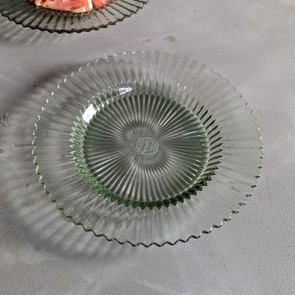 LUMIE  GREEN GLASS PLATE _루미 그린 글래스 플레이트 21cm