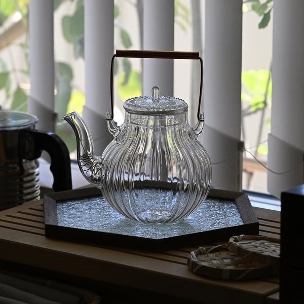 IWAI LOFT GLASS POT_ 이와이 글래스팟 700ml