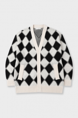[본] 블랙 화이트 다이아 패턴 가디건 아이보리