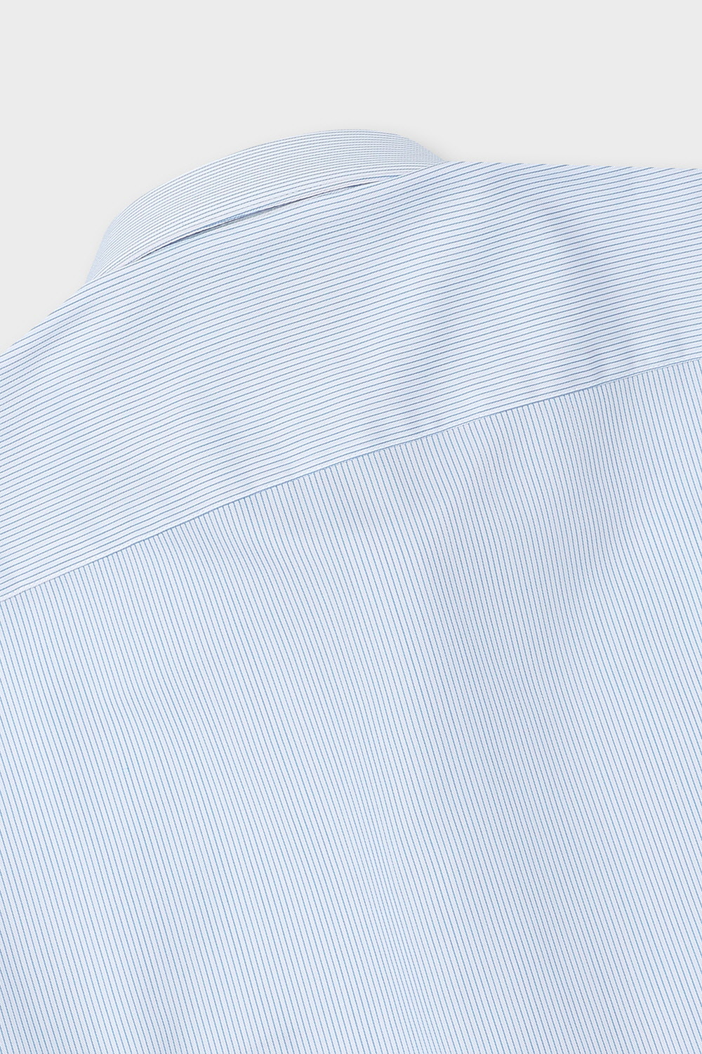 [공식스토어] 핀스트라이프 슬림핏 폴리혼방 셔츠 블루 YJ4SBS160BL