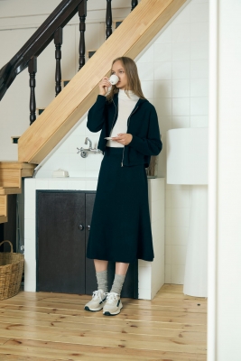 [캐리스노트] 캐시미어 블렌드 니트 스커트 블랙