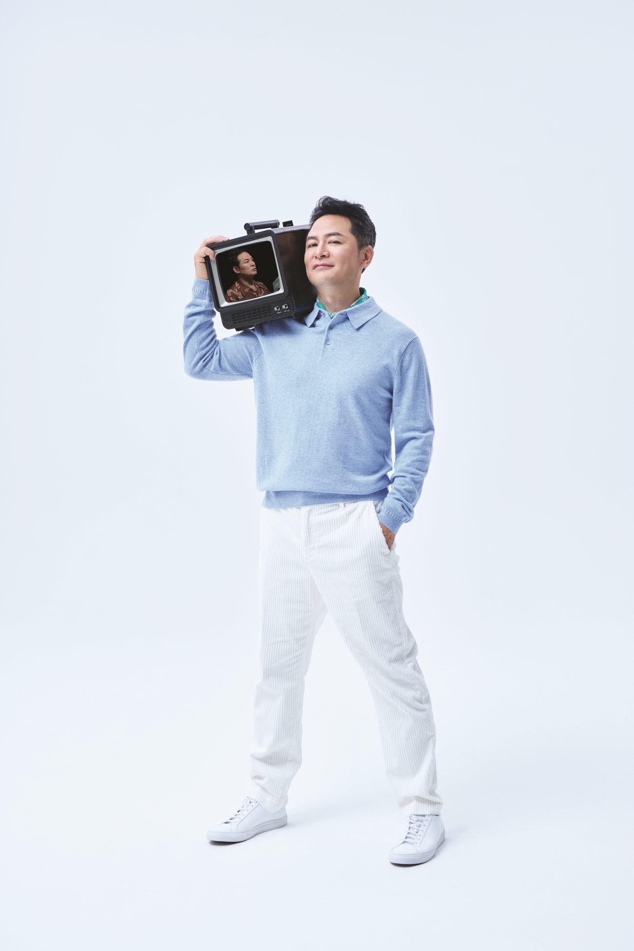 [선물포장][예작] 소프트 캐시미어 100% 카라 니트 블루