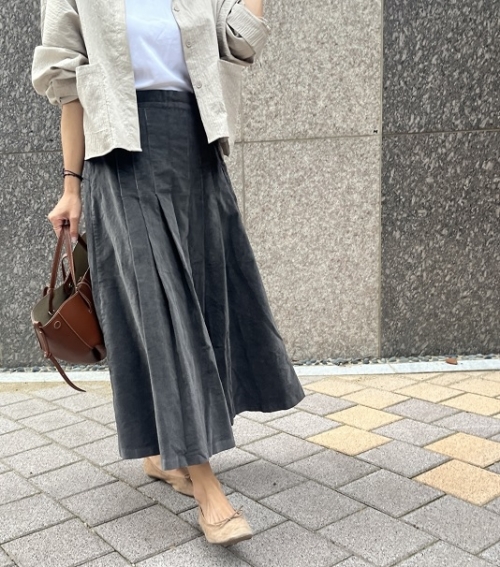 코듀로이 핀턱 스커트(2color)