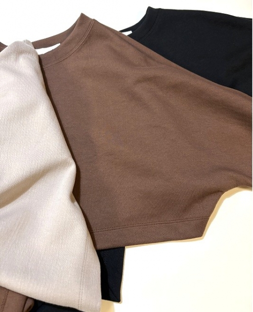 쁘띠 뒷트임 맨투맨(3color)