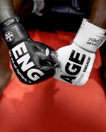 [인게이지] Billboard Boxing Gloves (Black/White)
