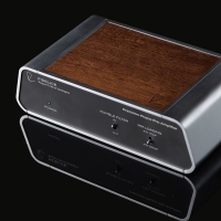 Fidelice(피델리스) Precision 7566 Phono Pre Amplifier