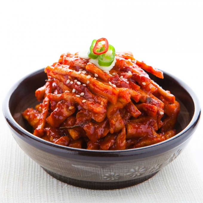 찬우물 신선김치세트 10kg (포기김치 3Kg + 총각김치 3kg + 파김치 3kg+ 무말랭이무침 1kg)