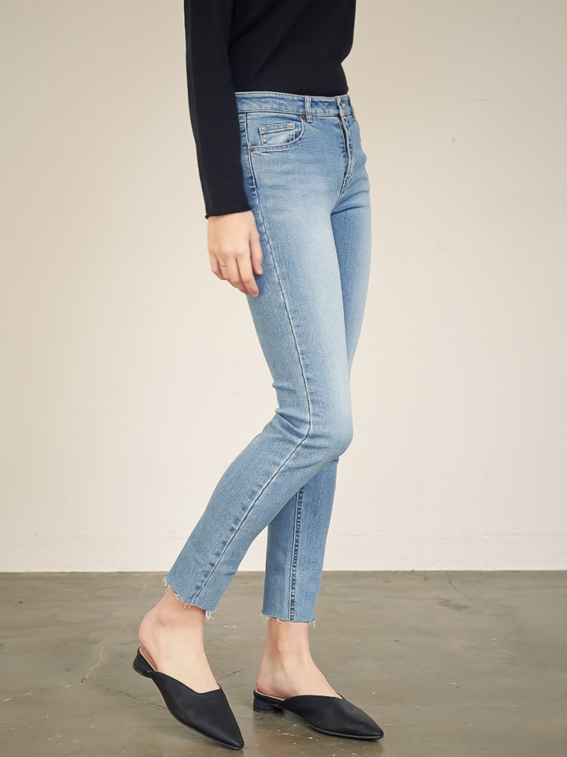 Slim Fit Croped Jean