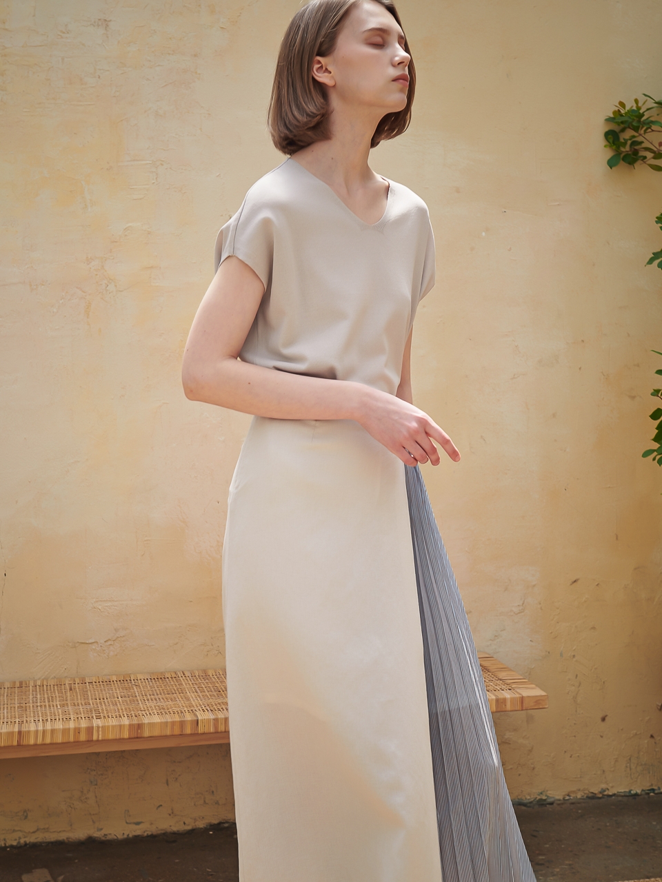 Tiera Pleats Skirt_Beige