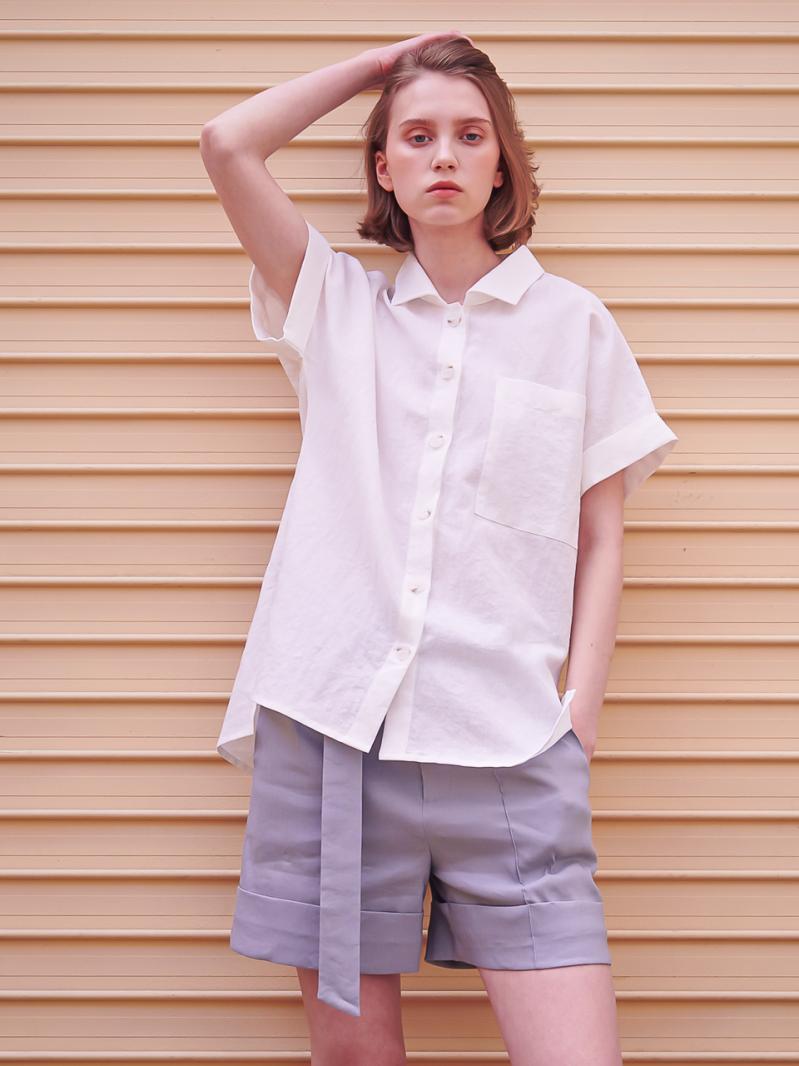 Wide Collar Linen Shirt_White