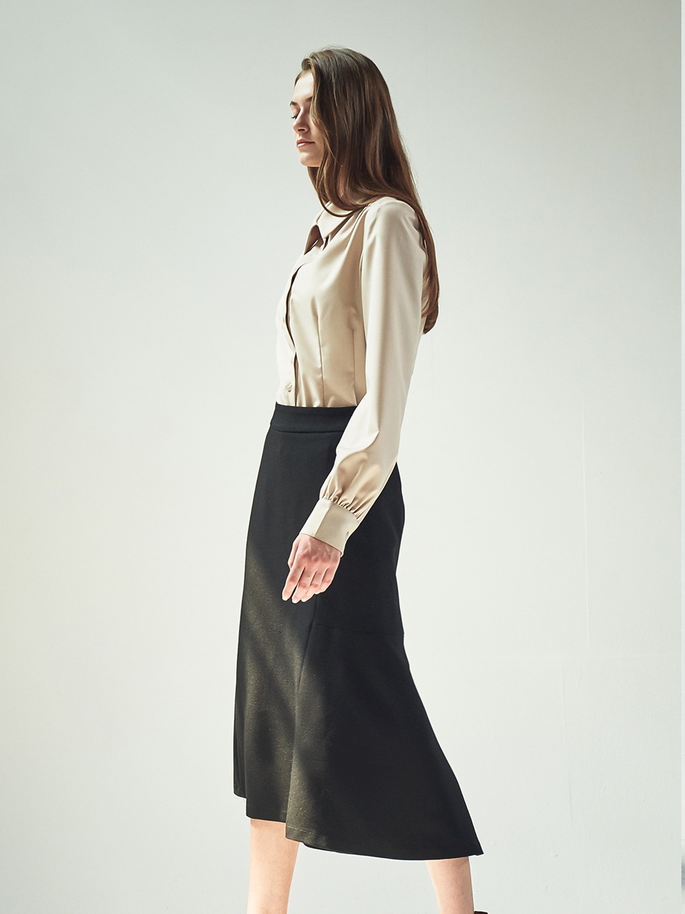 MERMAID LINE FLARED SKIRT_BLACK