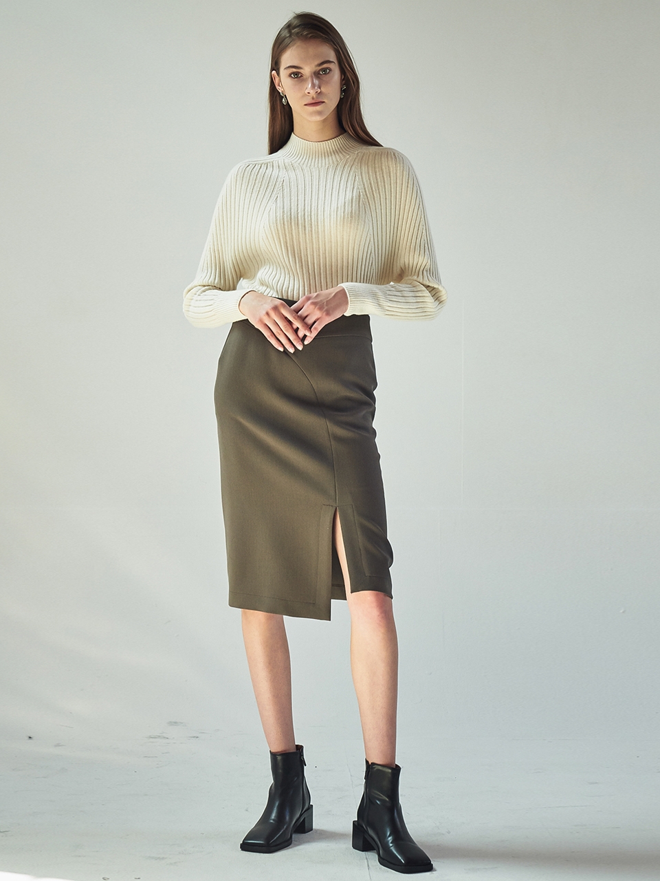 FRONT-SLIT PENCIL SKIRT_D.BROWN