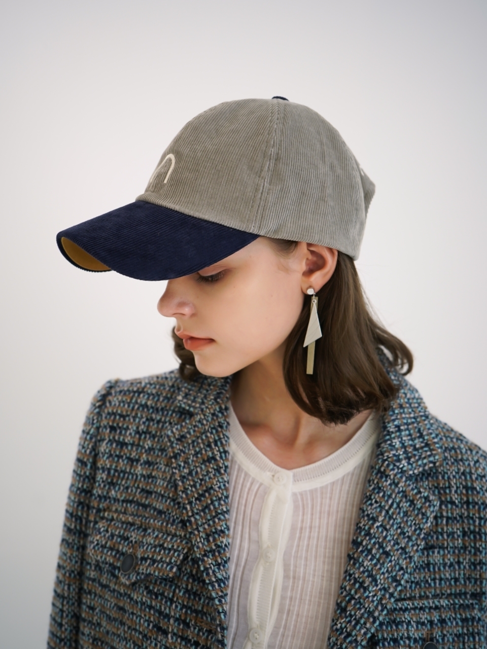 Corduroy Logo Ball Cap _Grey